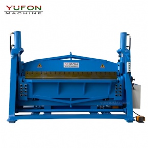 Hydraulic bending machine